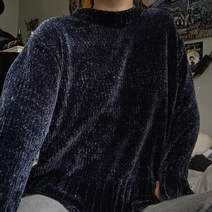Chenille navy blue semi- thick sweater.<3